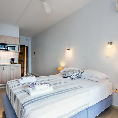 Odeon Барбати